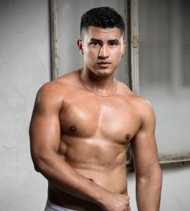 Chico busca chica en Alicante: 