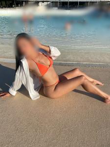 607688103: Chica busca chico en Tenerife