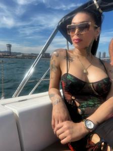 664578992: Travesti en Barcelona