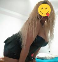 698543851: Chica busca chico en Navarra