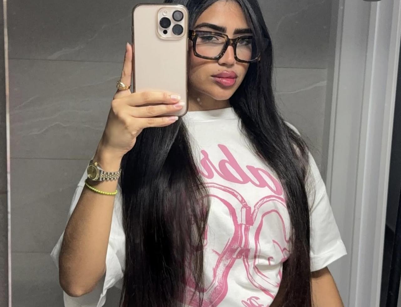 Chica busca chico en La Coruña: 