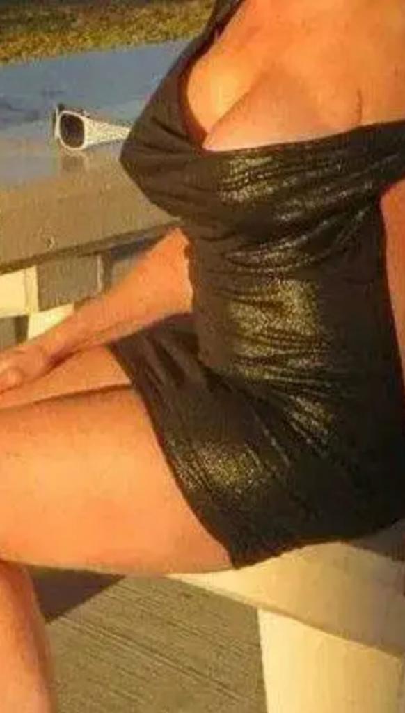 643172475: Chica busca chico en Guipúzcoa