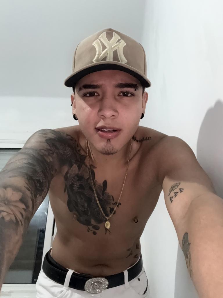 Chico busca chica en Tarragona: 