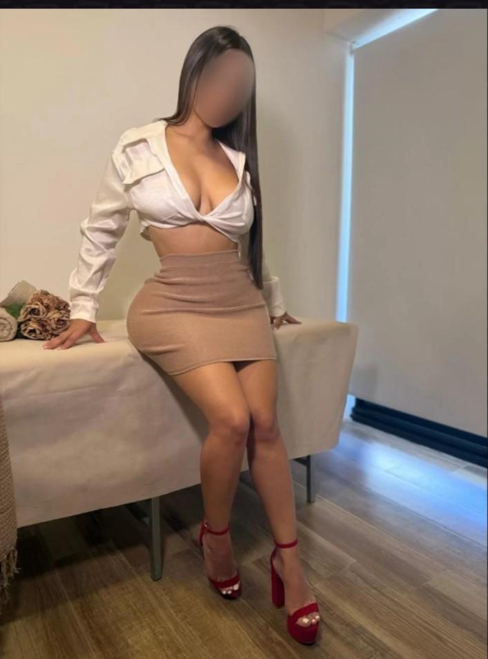 Chica busca chico en Barcelona: 