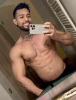 631253830: Chico busca chica en Madrid