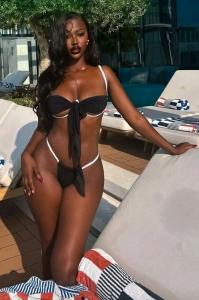 Chica busca chico en Huelva: 