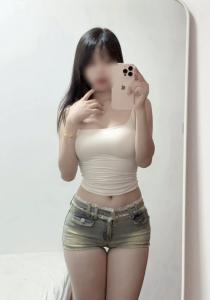 670695166: Chica busca chico en Madrid
