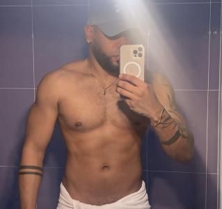 602502334: Chico busca chica en Barcelona