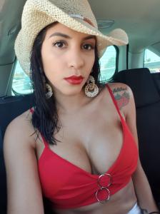 722458586: Chica busca chico en Ibiza