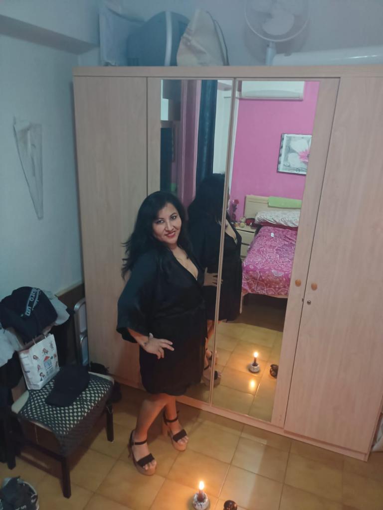 Chica busca chico en Almería: 