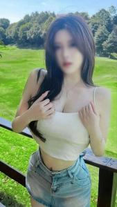 670695166: Chica busca chico en Madrid