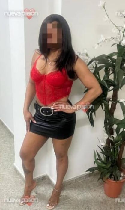 Chica busca chico en Granada: 