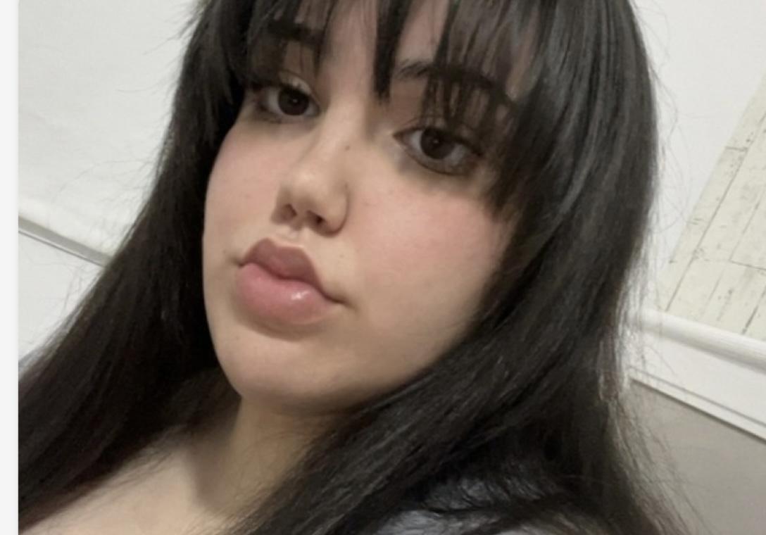 689598239: Chica busca chico en Málaga