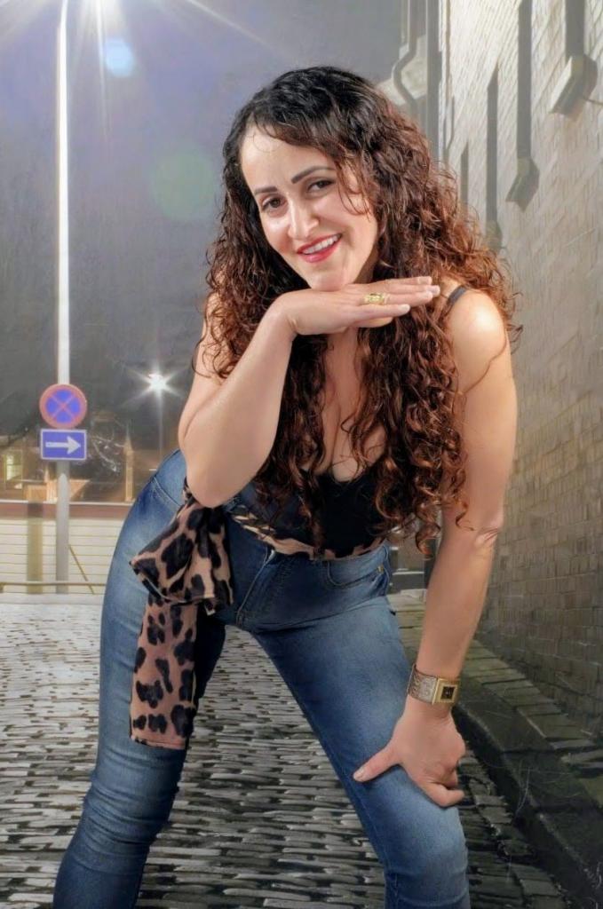 610859582: Chica busca chico en Valladolid