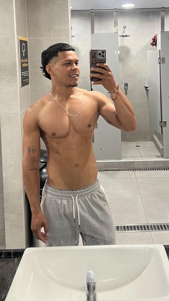 Chico busca chica en Alicante: 