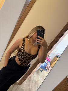 613219138: Chica busca chico en Cádiz