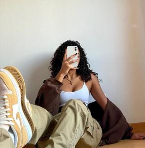 612205288: Chica busca chico en La Coruña