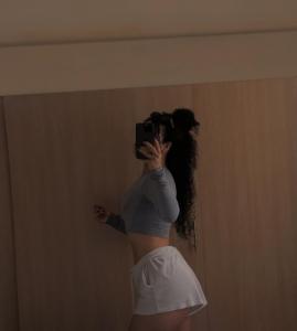 674689286: Chica busca chico en Málaga