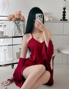 658699612: Chica busca chico en Barcelona