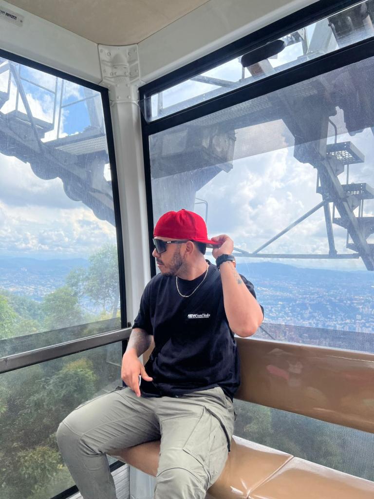 Chico busca chica en Alicante: 