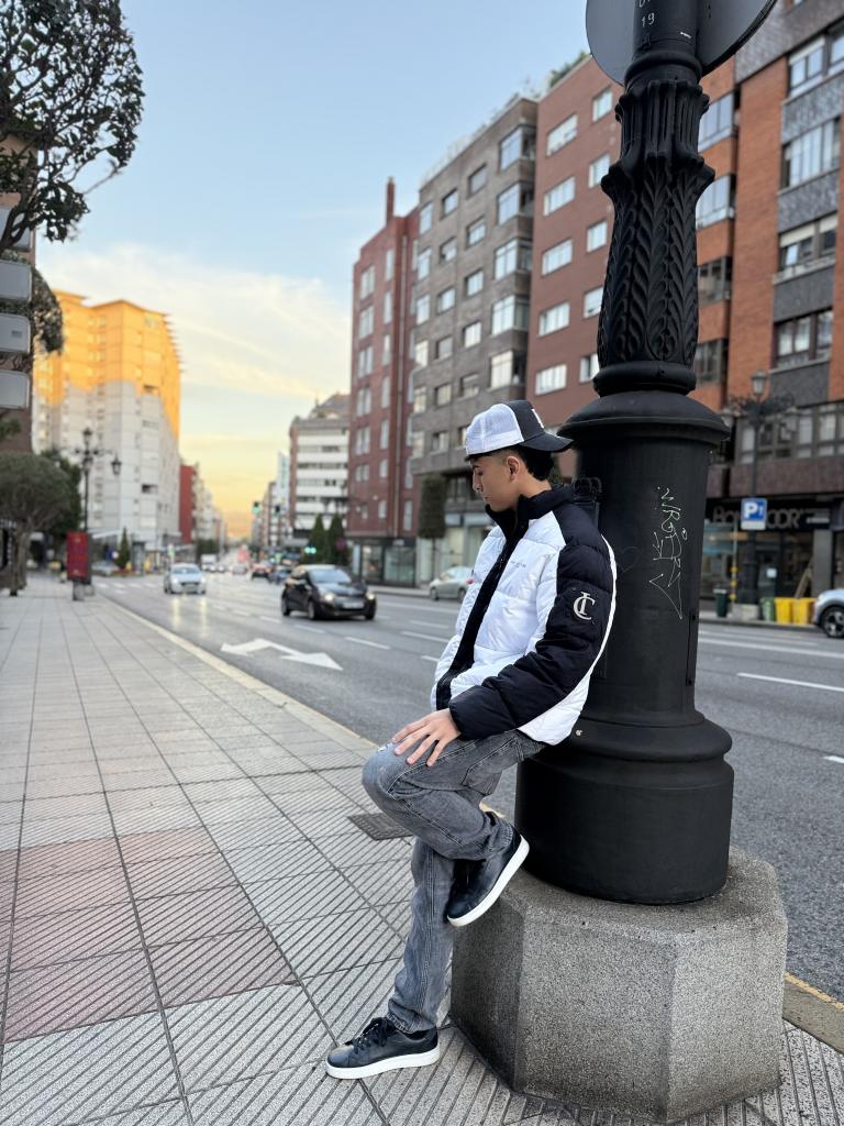 Chico busca chica en Vizcaya: 