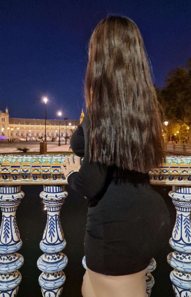 Chica busca chico en Sevilla: 