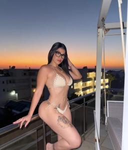 613693362: Chica busca chico en Las Palmas