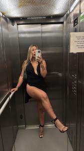 661401558: Chica busca chico en Barcelona
