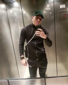 Chico busca chica en Barcelona: 