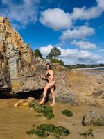 666341599: Chica busca chico en La Coruña