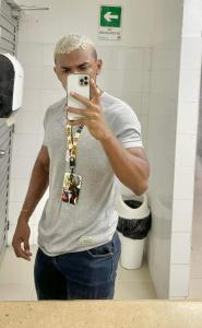 Chico busca chica en Barcelona: 