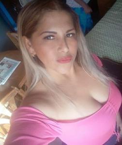 673523403: Chica busca chico en Tarragona