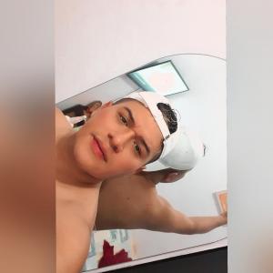 602801188: Chico busca chica en Cádiz