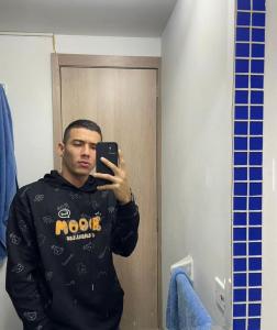 Chico busca chica en Barcelona: 