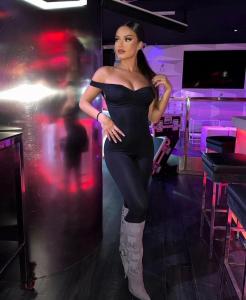 613557695: Transexual en Almería