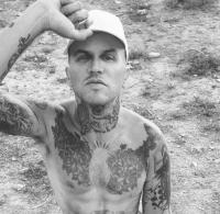 697716864: Chico busca chica en Madrid