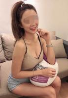 693295155: Chica busca chico en Barcelona