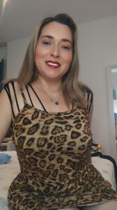 674938481: Chica busca chico en Barcelona