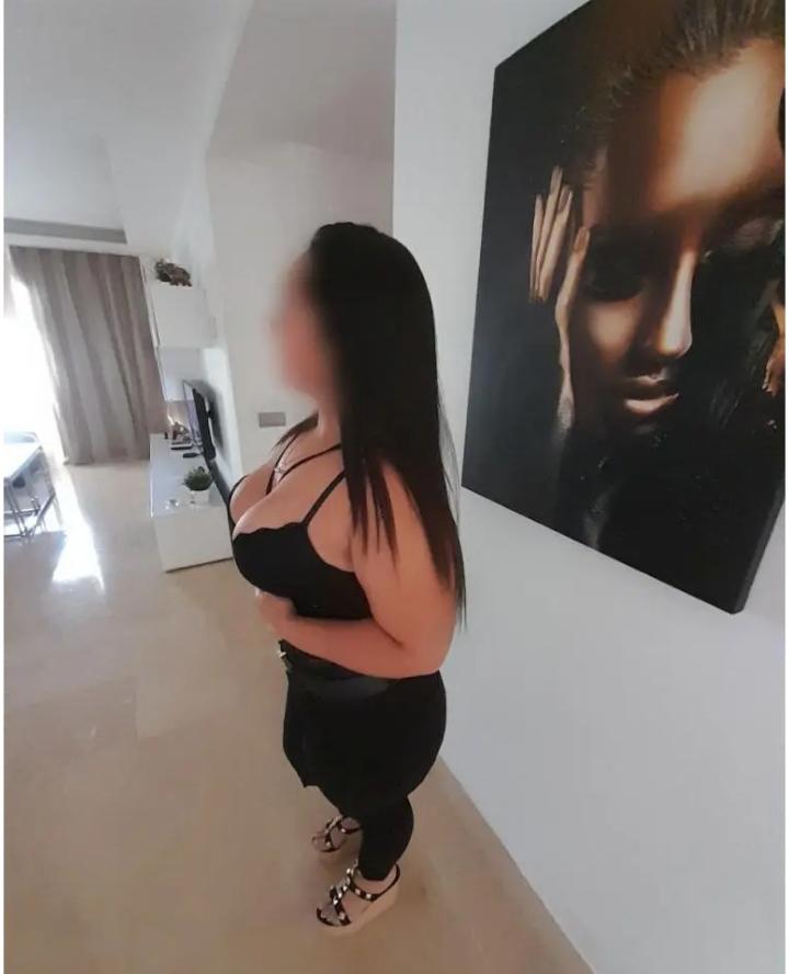 642622139: Chica busca chico en La Coruña
