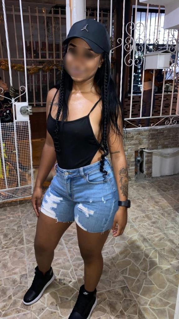 Chica busca chico en Alicante: 