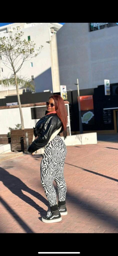 Chica busca chico en Burgos: 