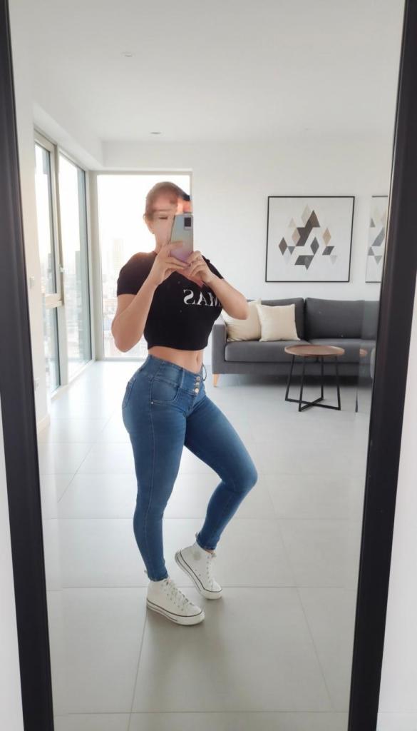 674922801: Chica busca chico en Murcia