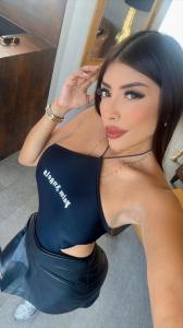 617781634: Chica busca chico en Barcelona