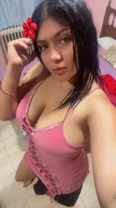632071581: Chica busca chico en Sevilla