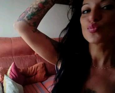 672852701: Chica busca chico en Sevilla