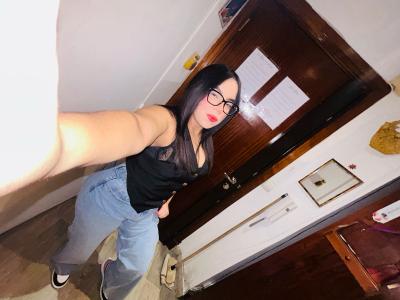 663998212: Chica busca chico en Valencia