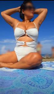 613507175: Chica busca chico en Sevilla