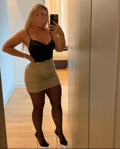 611354112: Chica busca chico en Salamanca