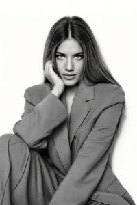 645121885: Chica busca chico en Barcelona