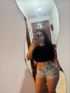 663183081: Chica busca chico en Cádiz